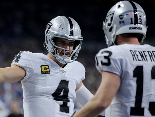 Raiders walk-off Colts, one win away from breaking Playoff drought 