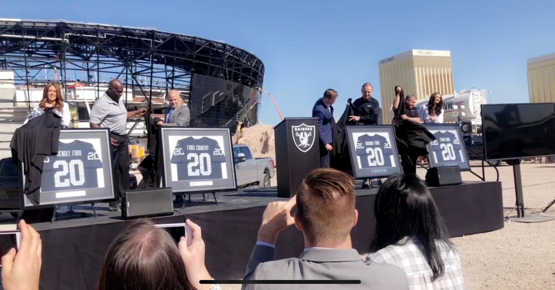 Desert Ford Dealers the Official Vehicle of Raider Nation