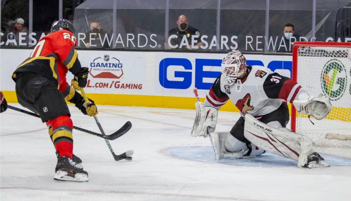 Golden Knights Ride Four-Goal First Period to Victory Over Arizona