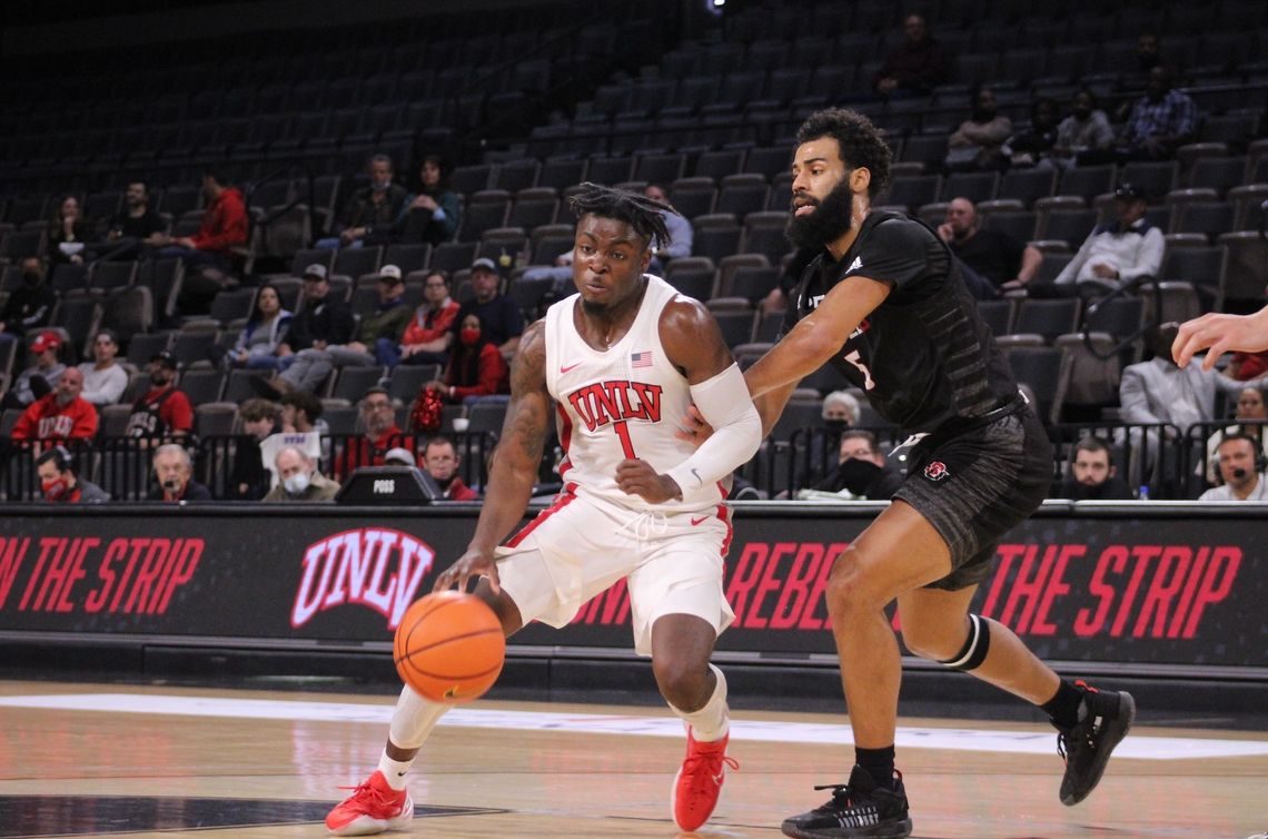 UNLV Runnin' Rebels Bounce Back Against Seattle 76-56