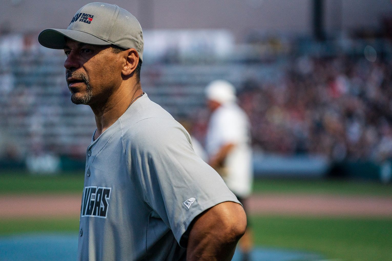 Golden Knights beat Raiders in charity softball game, Golden Knights