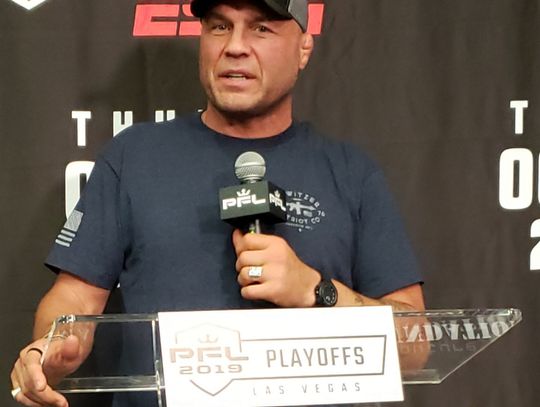 Randy Couture at Announcement